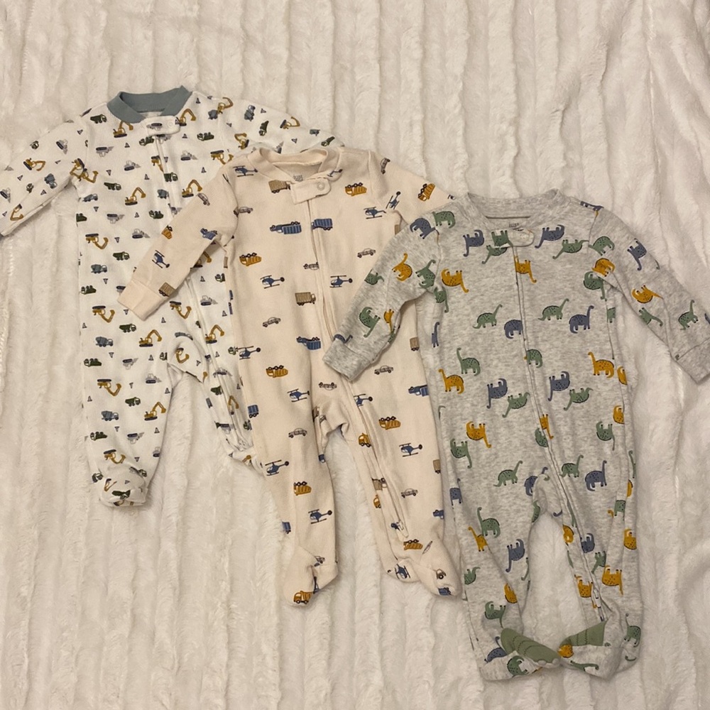 NWOT BUNDLE BABY BOY CLOTHES